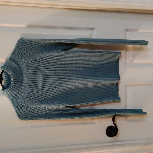 Nine & Company by Nine West Women's Long Sleeve Blue Sweater Size Small - Picture 1 of 4